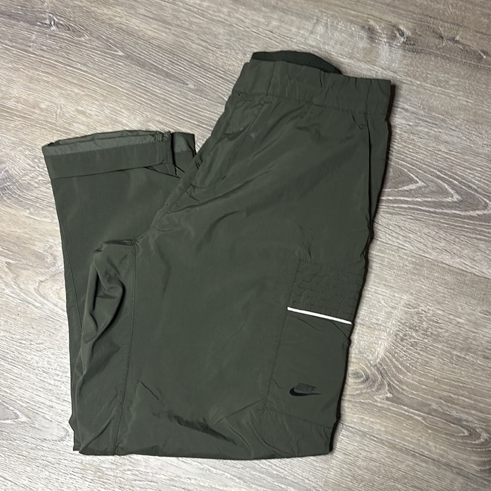 Men’s Nike Cargo Joggers